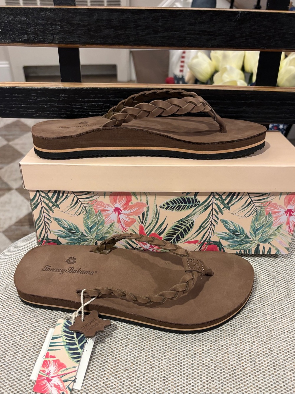 Women's Tommy Bahama Braided Strap Brown Elliot Flip Flop Sandals - Size 7 1/2 - Picture 5 of 12